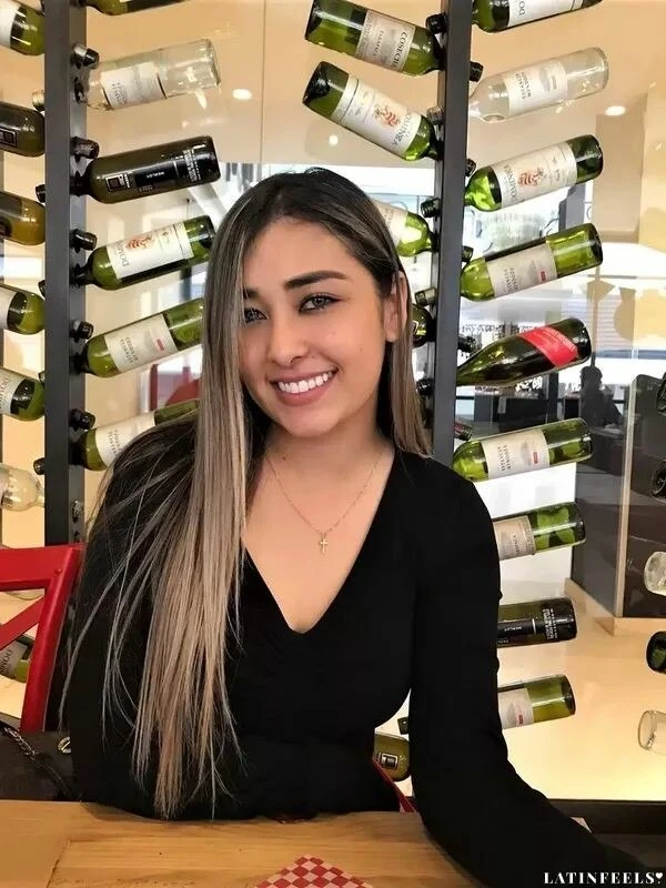 Andrea Profile image 2