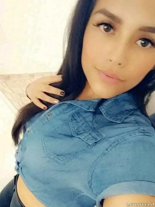 Devora Profile image 1