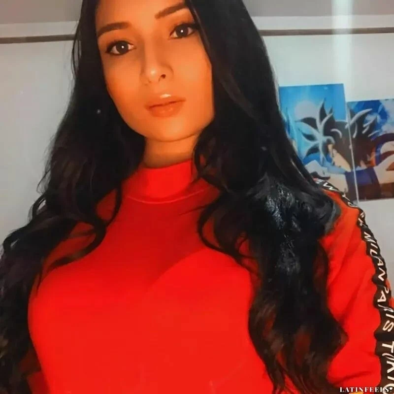 Alismari Profile image 3