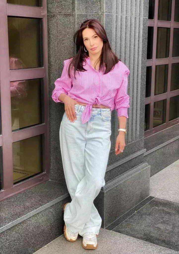 Anna Profile image 2